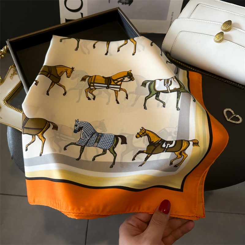 Luxury Skincare Headband - Luxury Brand 2026 Horse Print Square