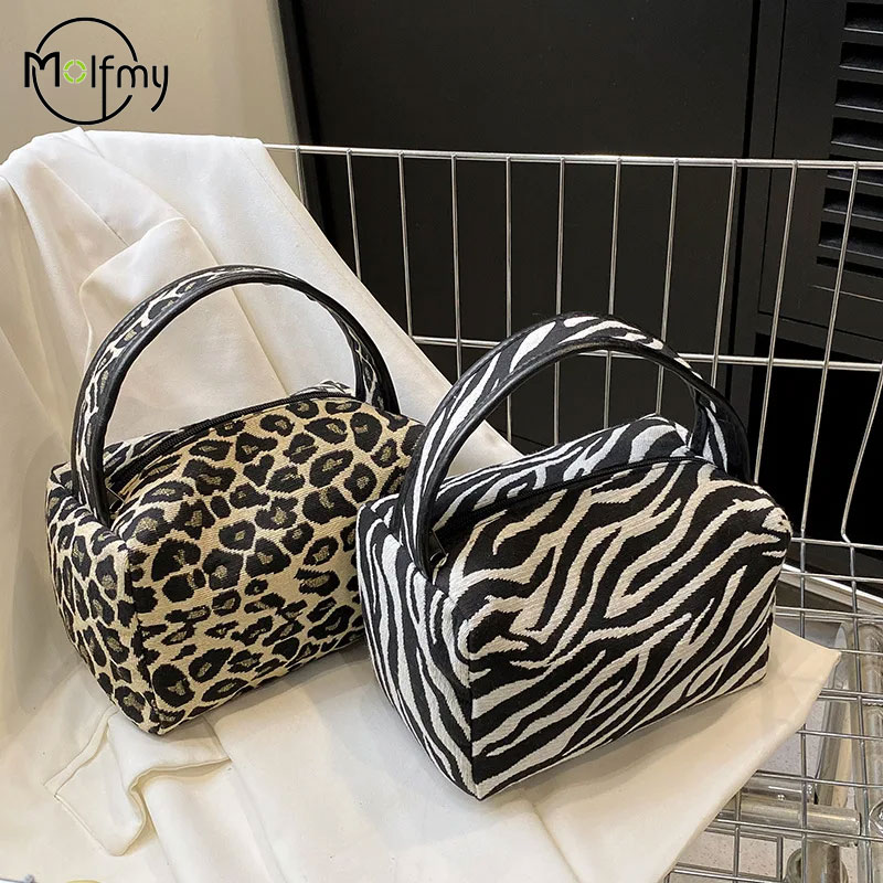 Luxury Skincare & Spa - Leopard Makeup Bag Luxury Large Capacity