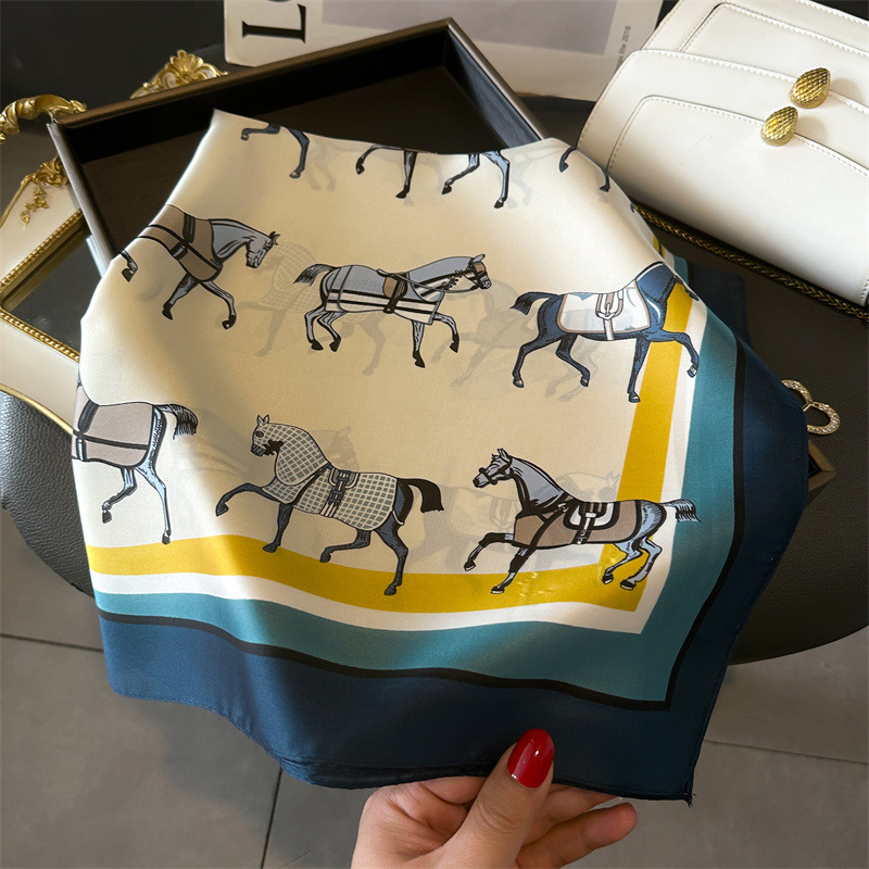 Luxury Brand 2026 Horse Print  - Luxury Skincare Headband 评论和价格